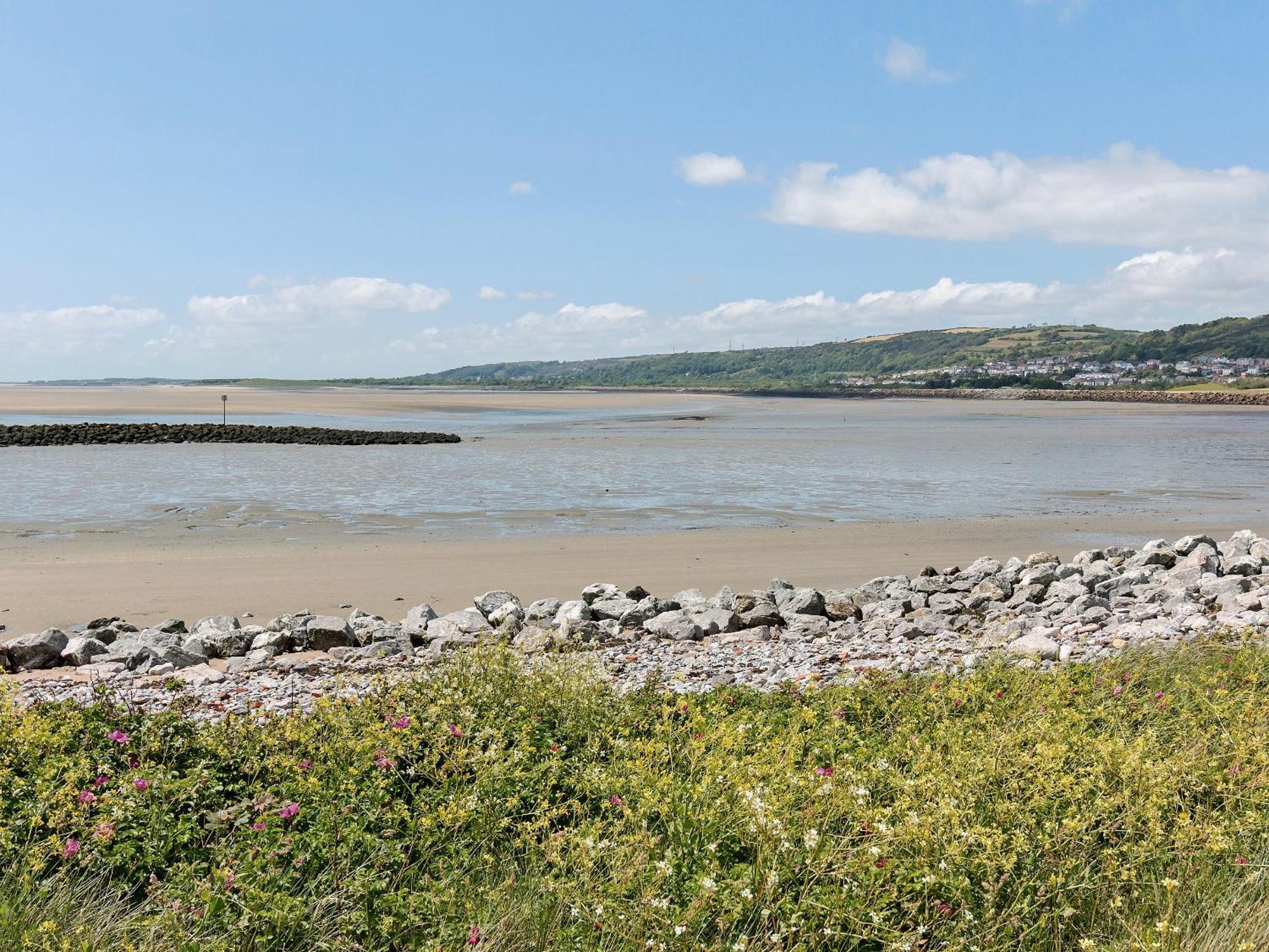 Beachlands Llanelli Exterior foto